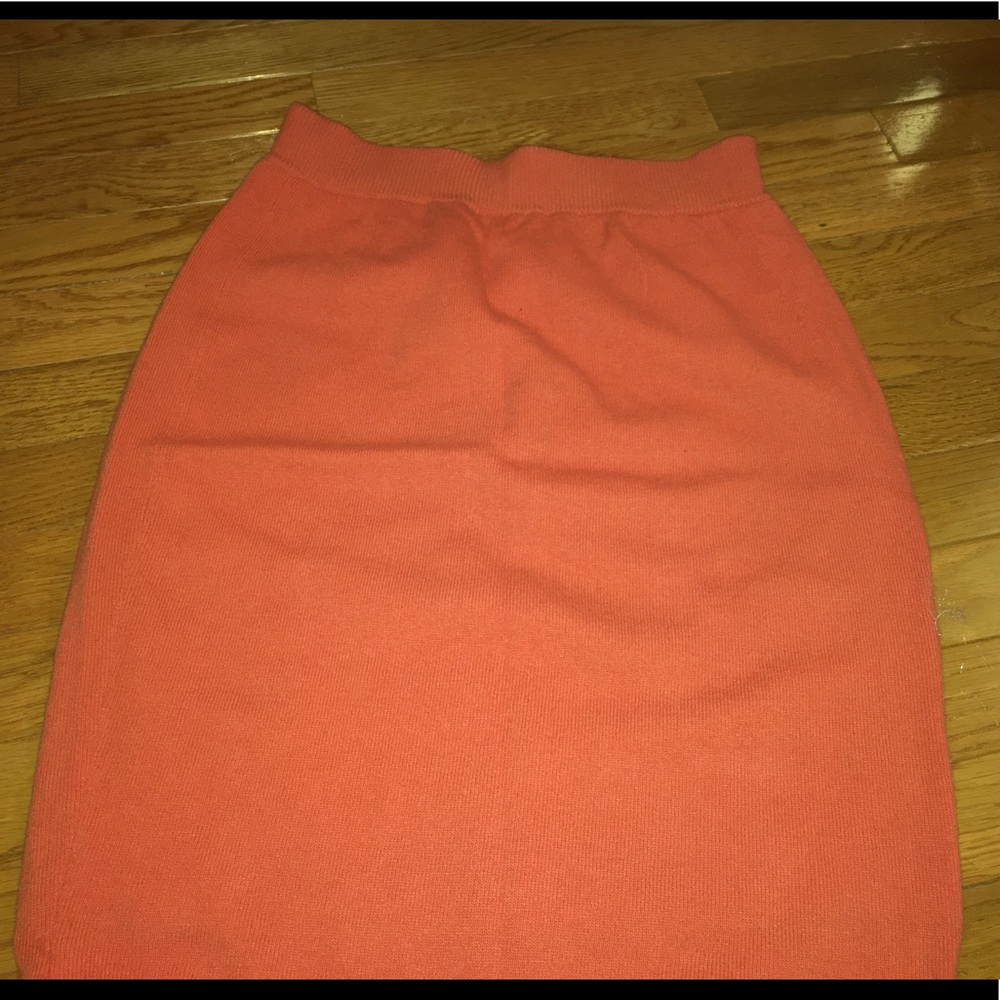 NWOT skirt united colors of Benetton